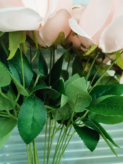 Factory Direct Wholesale Different Design Silk Fabric Rose Artificial Flower